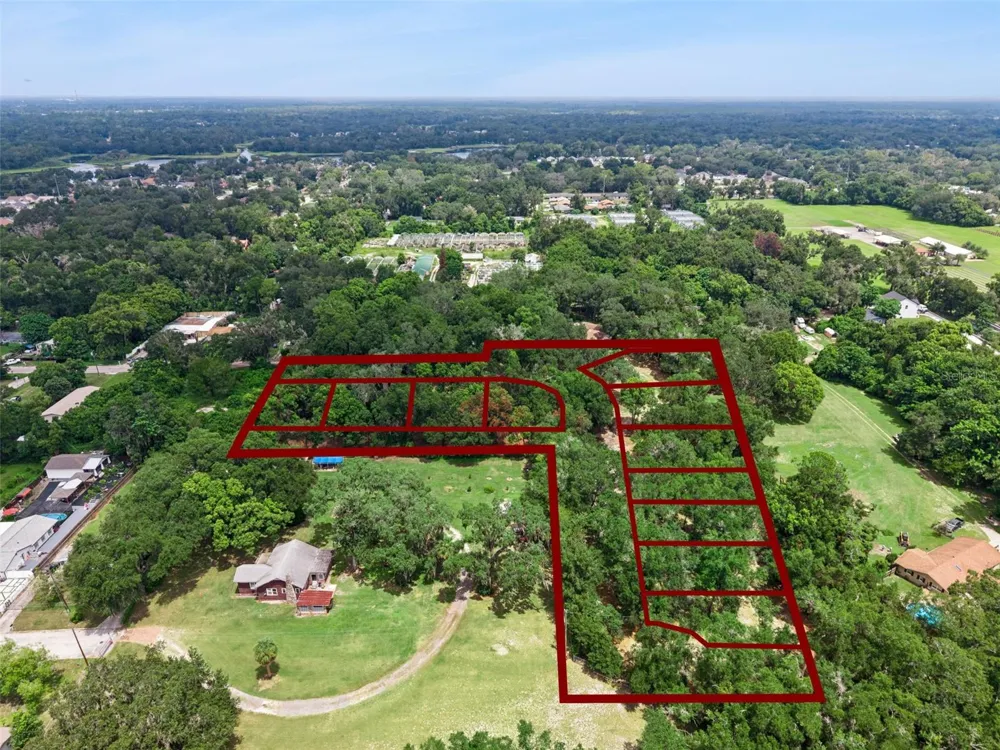 860 E LISA LANE Apopka, FL 32703
