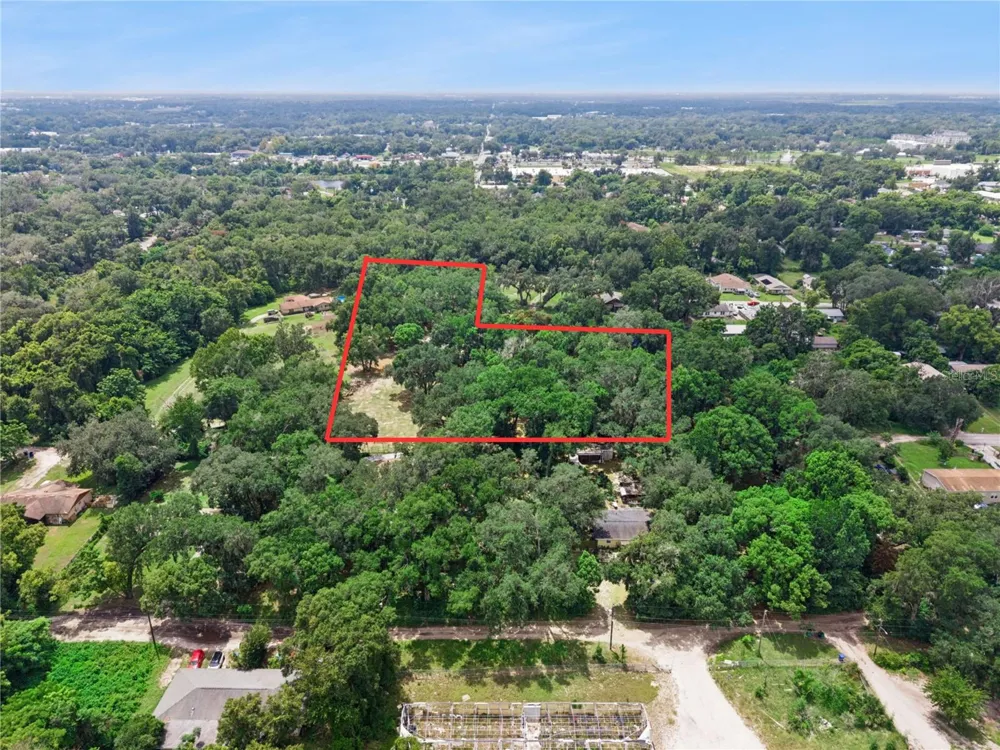 860 E LISA LANE Apopka, FL 32703