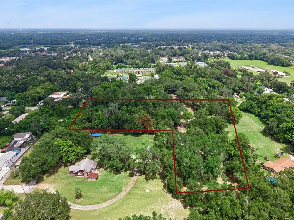 860 E LISA LANE Apopka, FL 32703