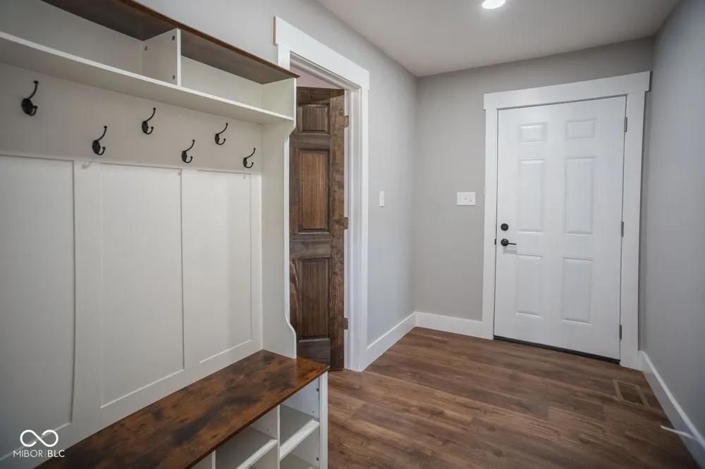 8826 S 450 W Rosedale, IN 47874