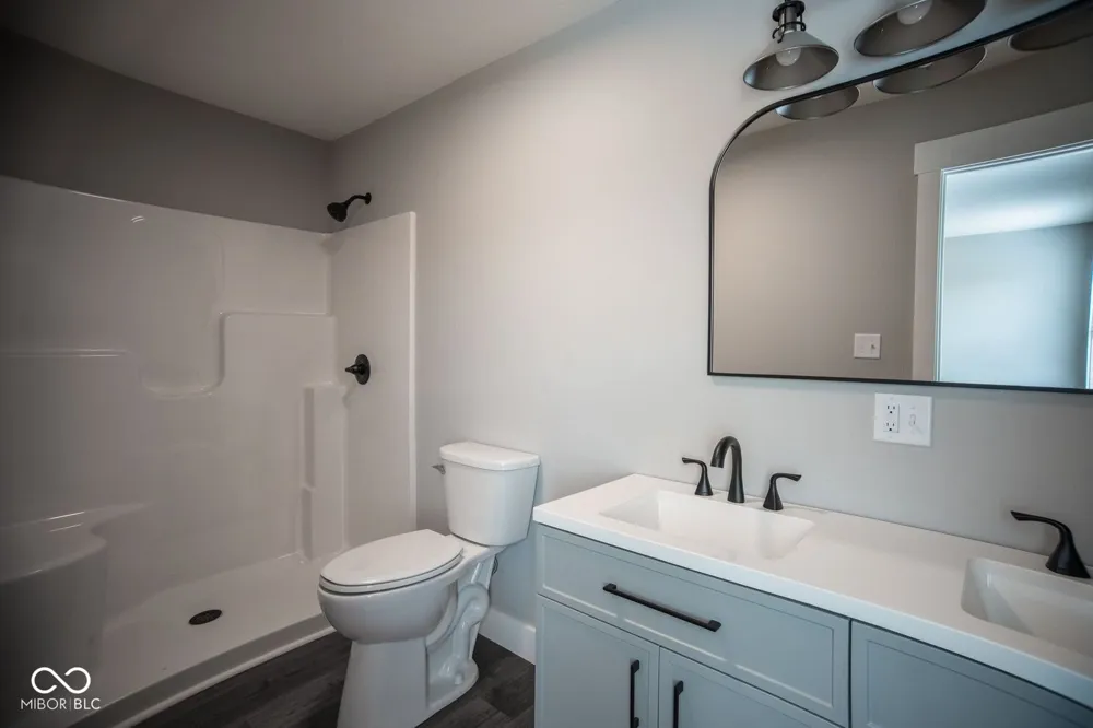 8826 S 450 W Rosedale, IN 47874