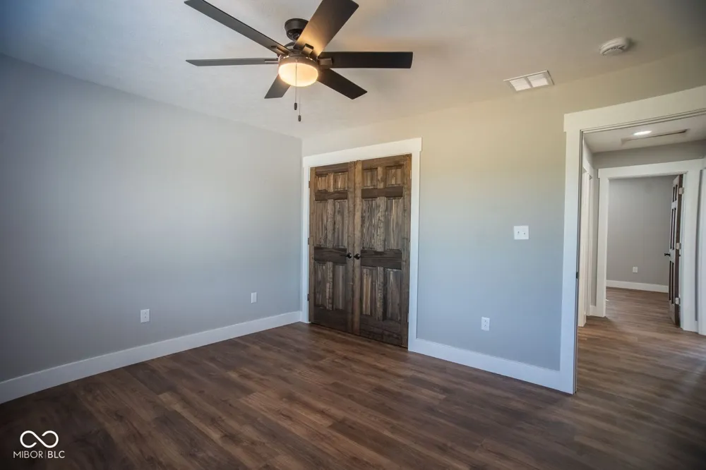 8826 S 450 W Rosedale, IN 47874