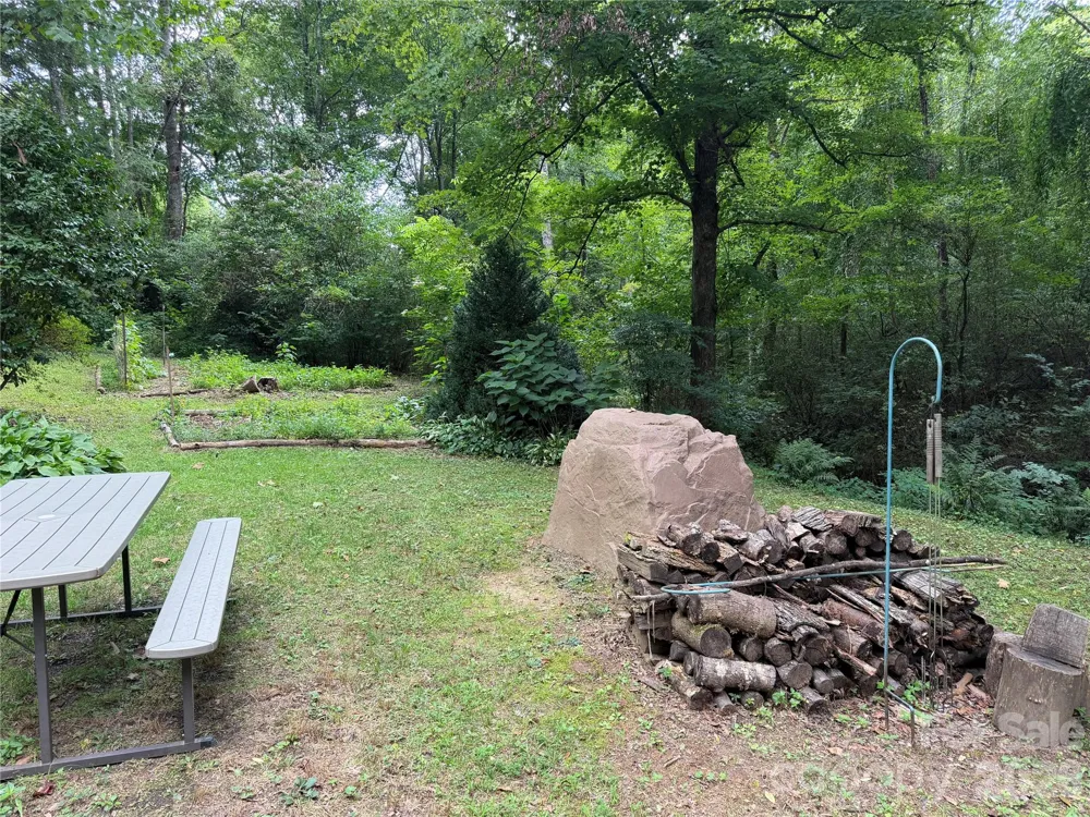 1921 Longbottom Road McGrady, NC 28649