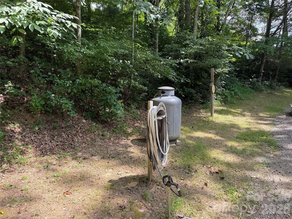 1921 Longbottom Road McGrady, NC 28649