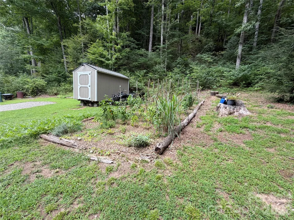 1921 Longbottom Road McGrady, NC 28649