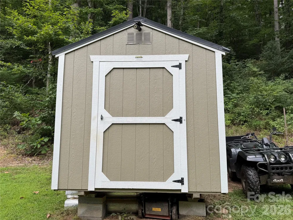 1921 Longbottom Road McGrady, NC 28649
