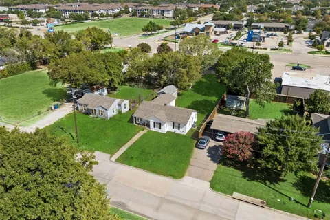 809 E Wall Street