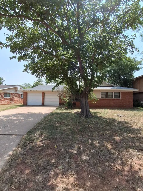 1425 Mimosa Drive