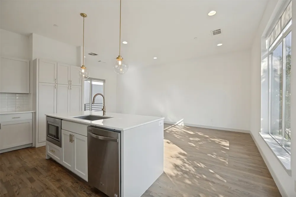 2103 Bennett Avenue #60 Dallas, TX 75206
