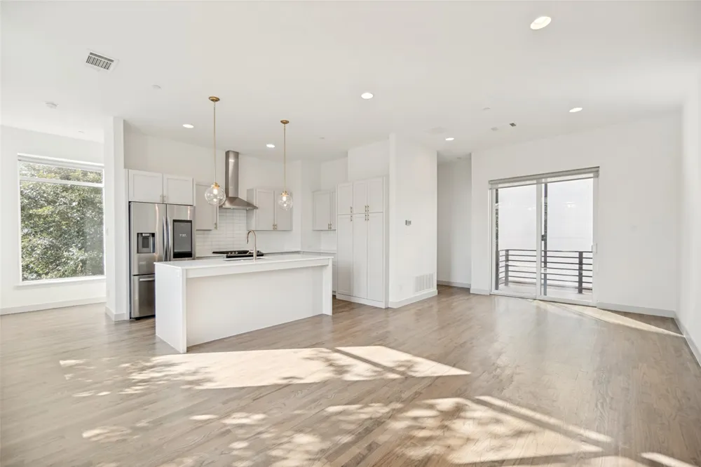 2103 Bennett Avenue #60 Dallas, TX 75206
