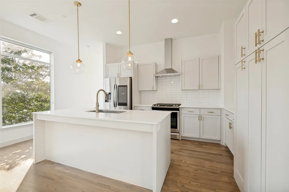 2103 Bennett Avenue #60 Dallas, TX 75206