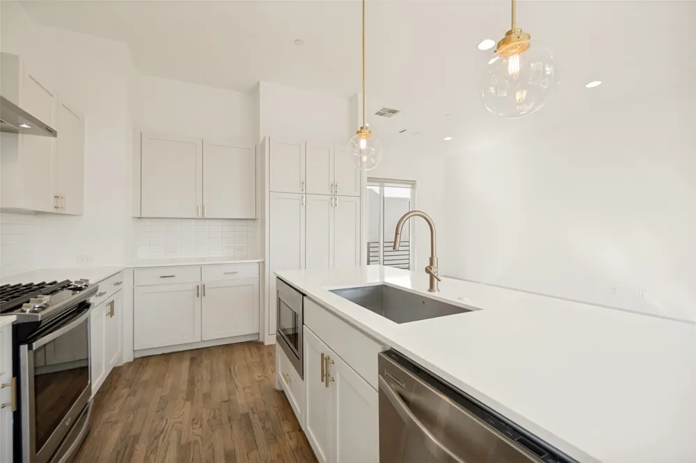 2103 Bennett Avenue #60 Dallas, TX 75206