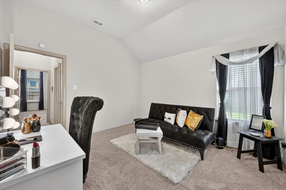 1107 Fairhaven Drive Glenn Heights, TX 75154