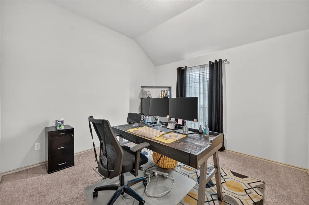1107 Fairhaven Drive Glenn Heights, TX 75154