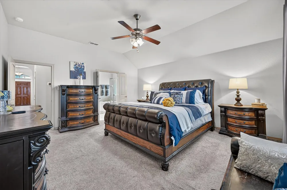 1107 Fairhaven Drive Glenn Heights, TX 75154