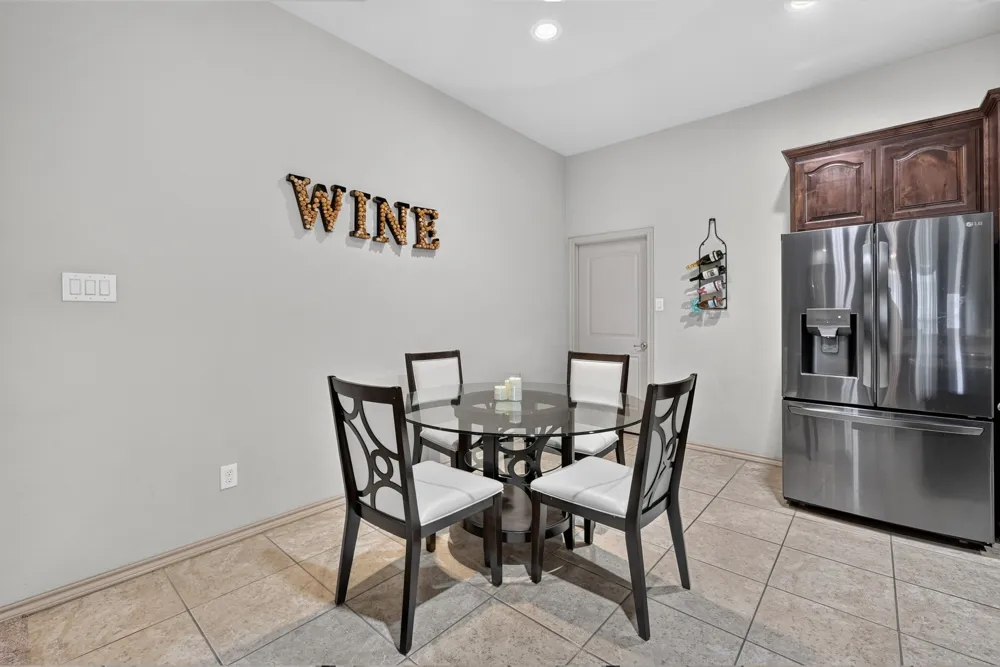 1107 Fairhaven Drive Glenn Heights, TX 75154