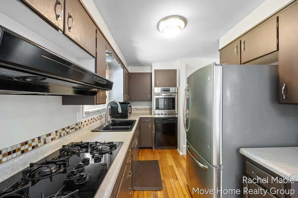 4774 Brookgate Drive NW Comstock Park, MI 49321