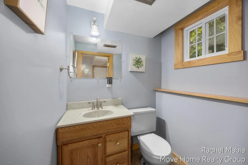4774 Brookgate Drive NW Comstock Park, MI 49321