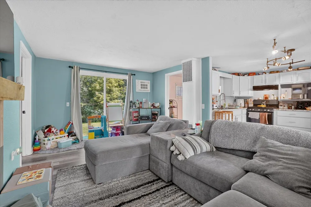 1790 Lakewood Drive Crystal, MI 48818