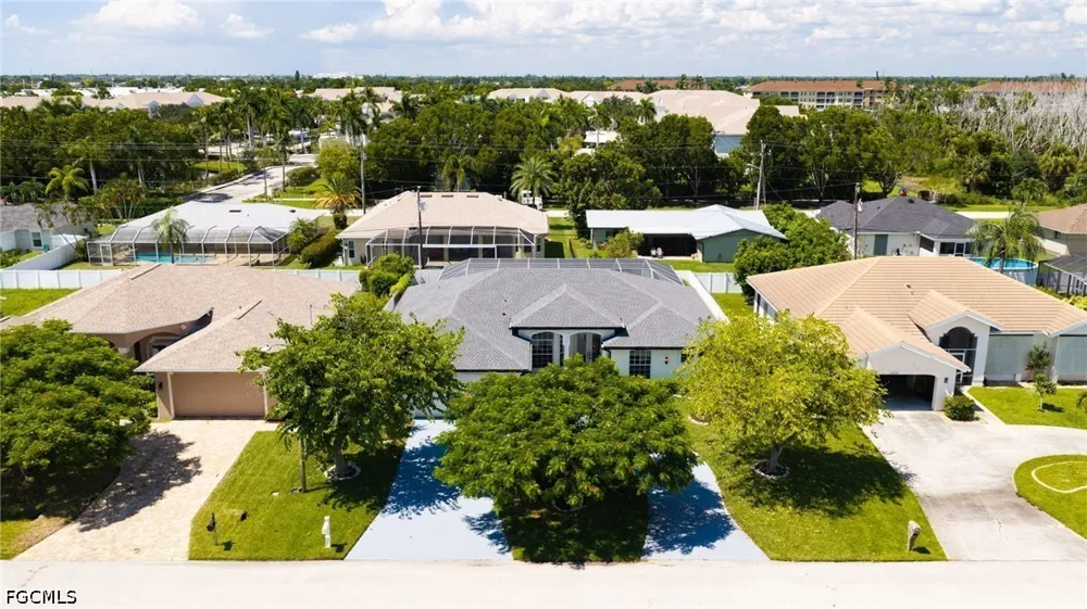 SE 19th Lane Cape Coral, FL 33990
