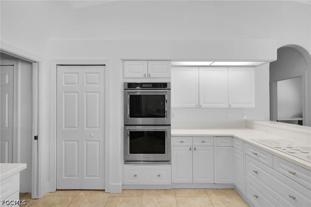 SE 19th Lane Cape Coral, FL 33990