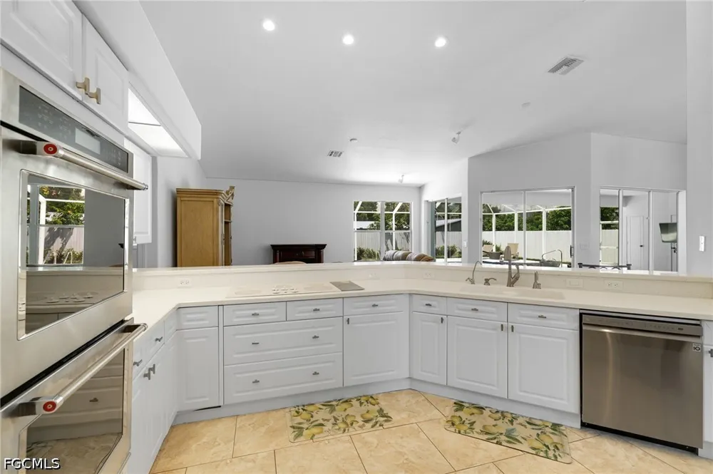 SE 19th Lane Cape Coral, FL 33990