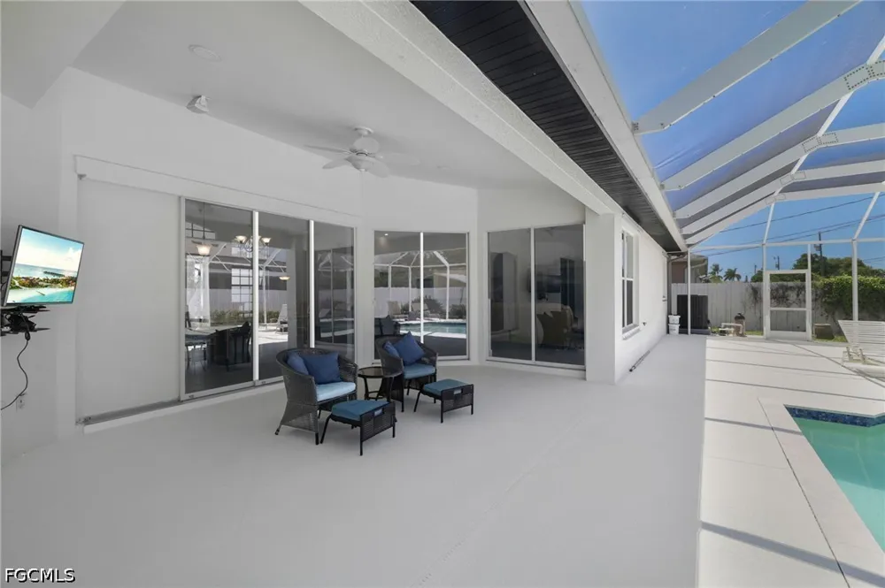 SE 19th Lane Cape Coral, FL 33990