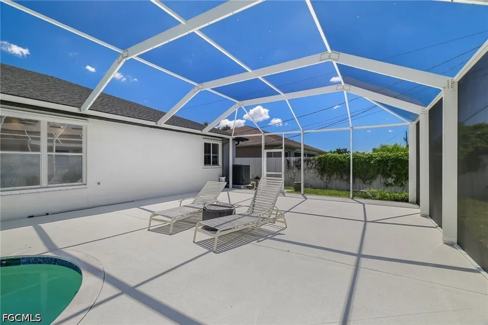 SE 19th Lane Cape Coral, FL 33990