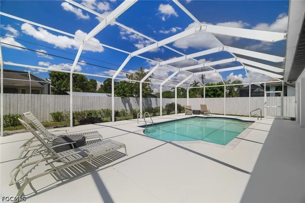 SE 19th Lane Cape Coral, FL 33990