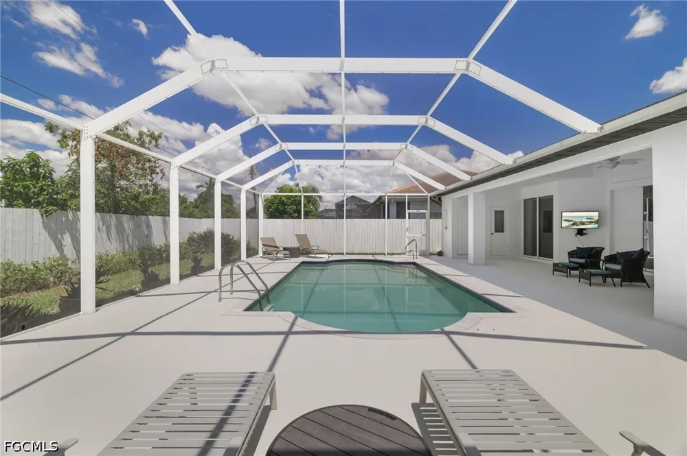 SE 19th Lane Cape Coral, FL 33990