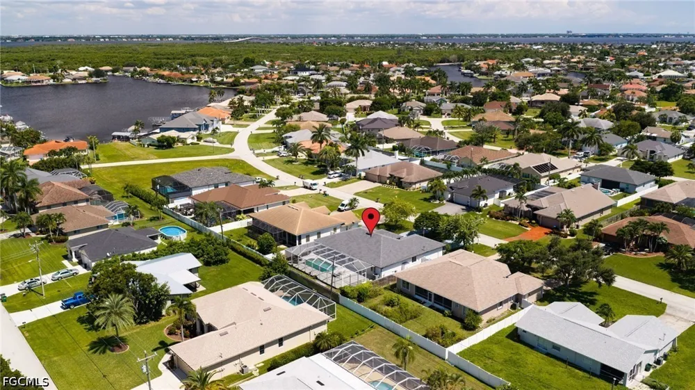SE 19th Lane Cape Coral, FL 33990