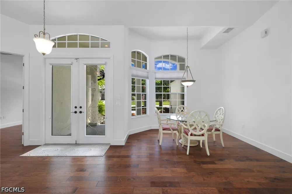 SE 19th Lane Cape Coral, FL 33990