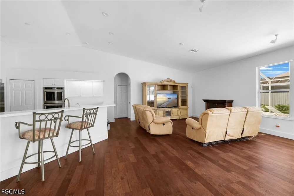 SE 19th Lane Cape Coral, FL 33990