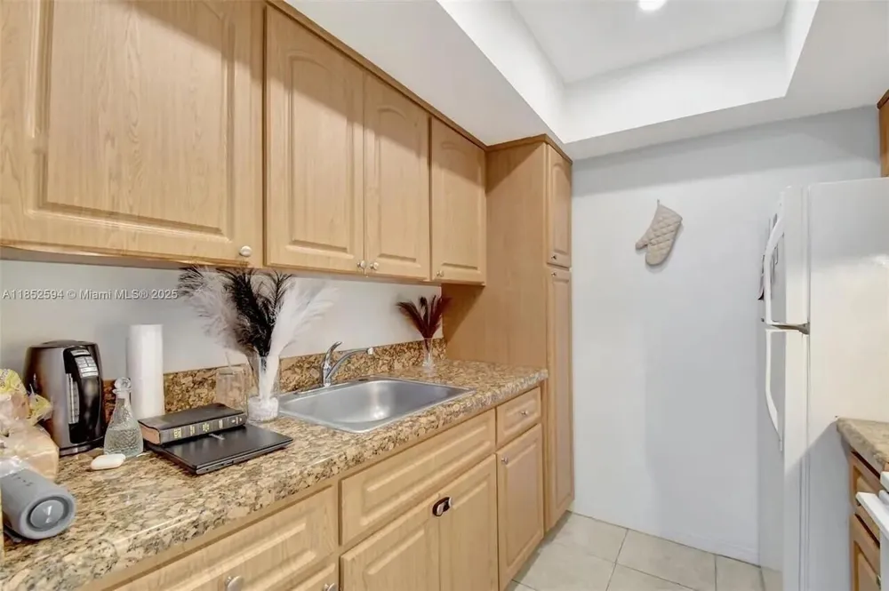 1213 SE 1st Street #1-4 Fort Lauderdale, FL 33301