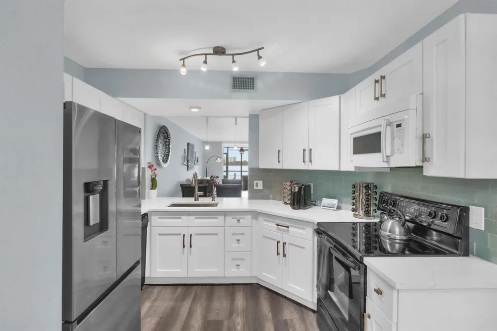116 LAKE EMERALD DRIVE #101 Oakland Park, FL 33309