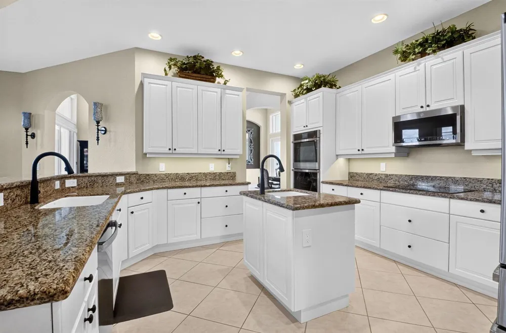 11554 Knightsbridge Place Wellington, FL 33449