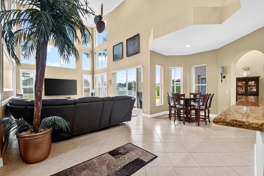 11554 Knightsbridge Place Wellington, FL 33449