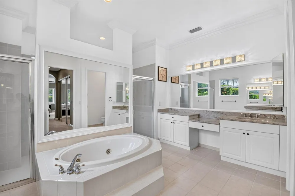 11554 Knightsbridge Place Wellington, FL 33449