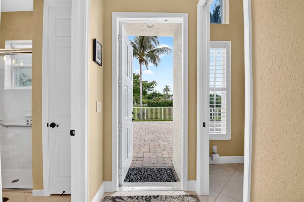 11554 Knightsbridge Place Wellington, FL 33449