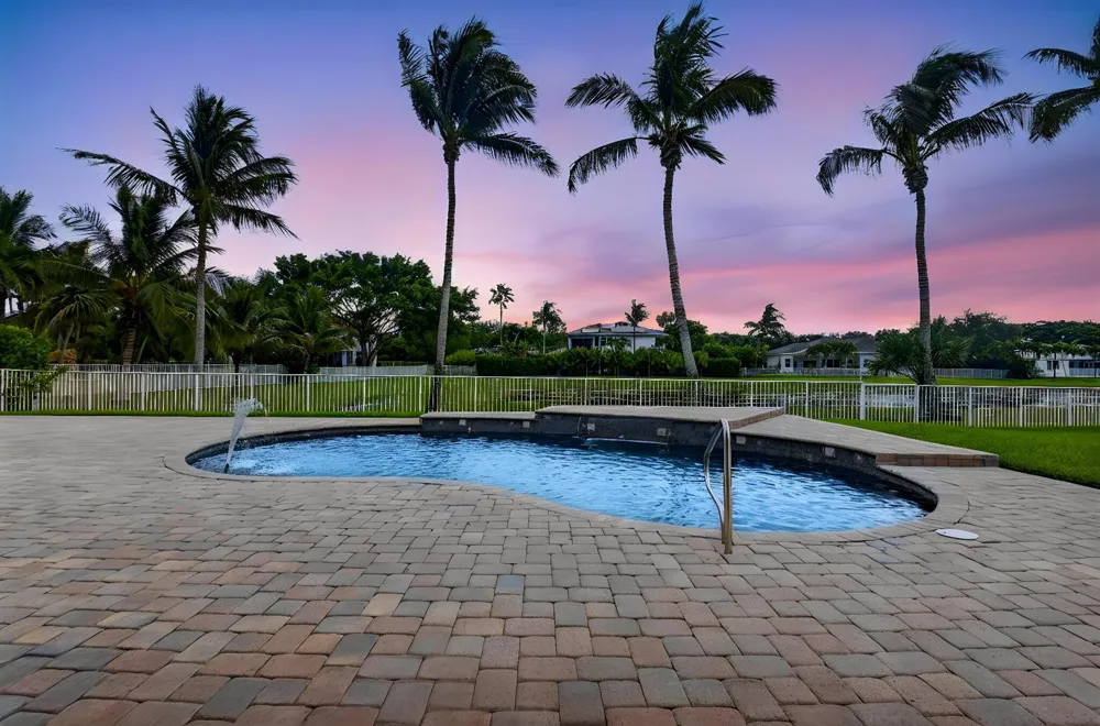 11554 Knightsbridge Place Wellington, FL 33449
