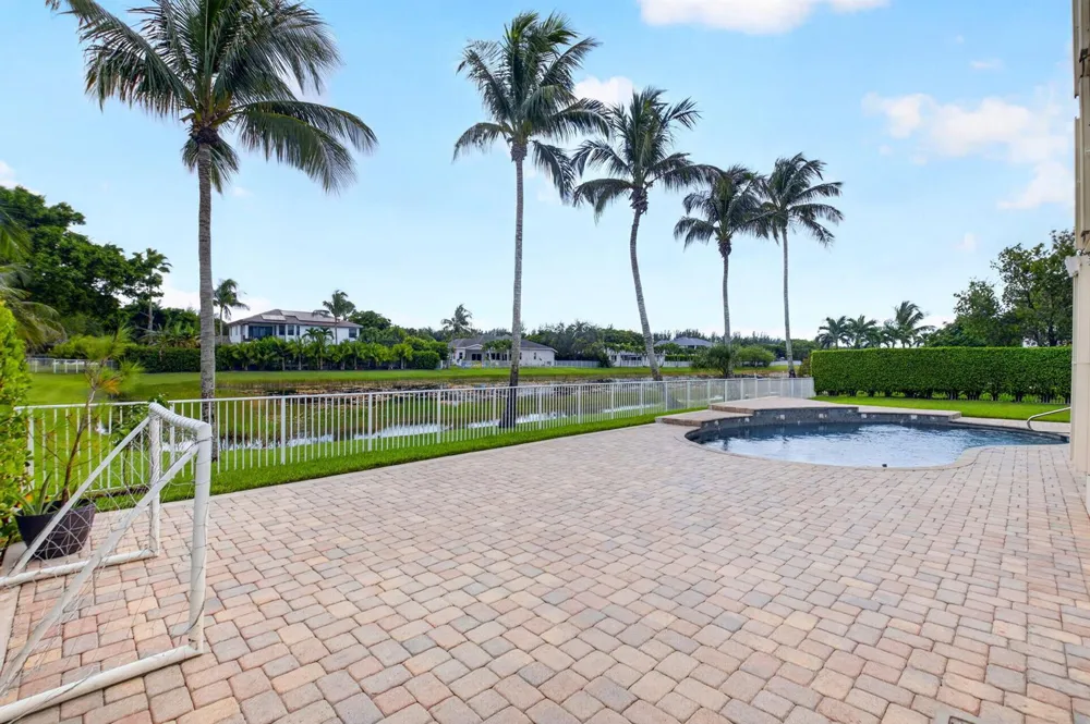 11554 Knightsbridge Place Wellington, FL 33449