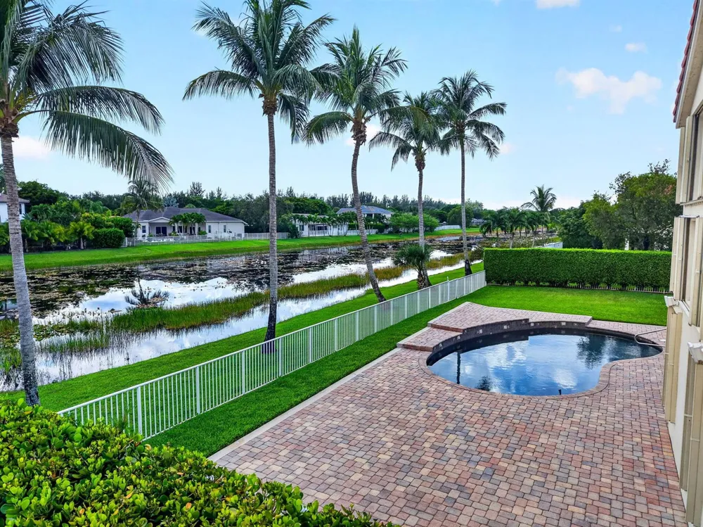 11554 Knightsbridge Place Wellington, FL 33449