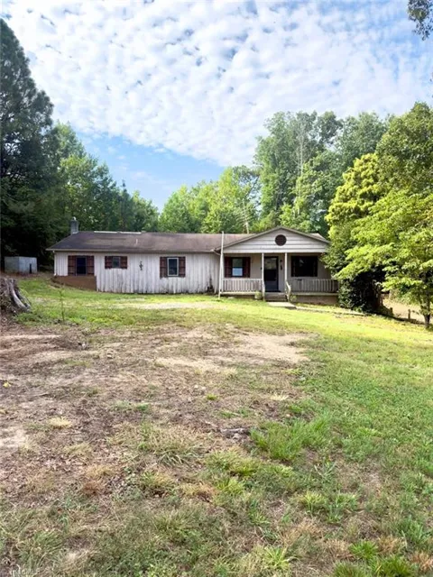 1351 Black Ankle Road