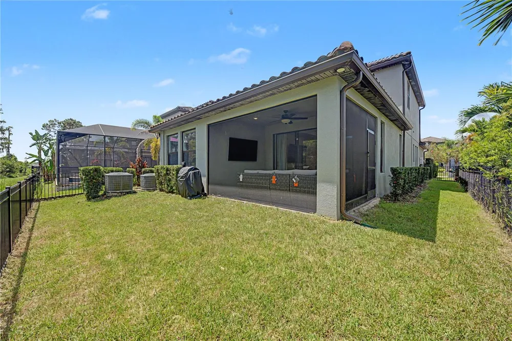 19539 ROSEATE DRIVE Lutz, FL 33558