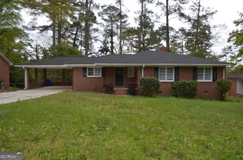 829 Edward PL