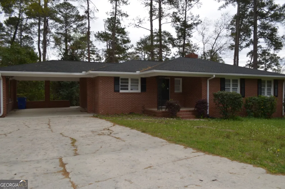 829 Edward PL Macon, GA 31204