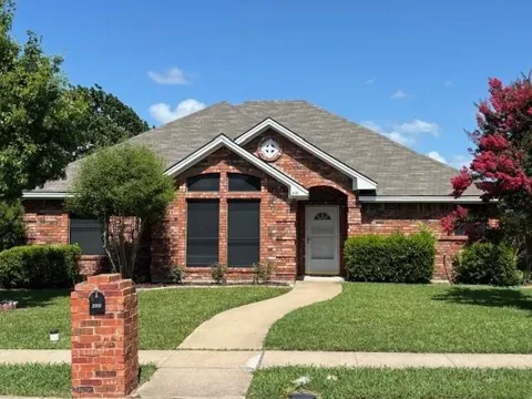412 Graham Lane