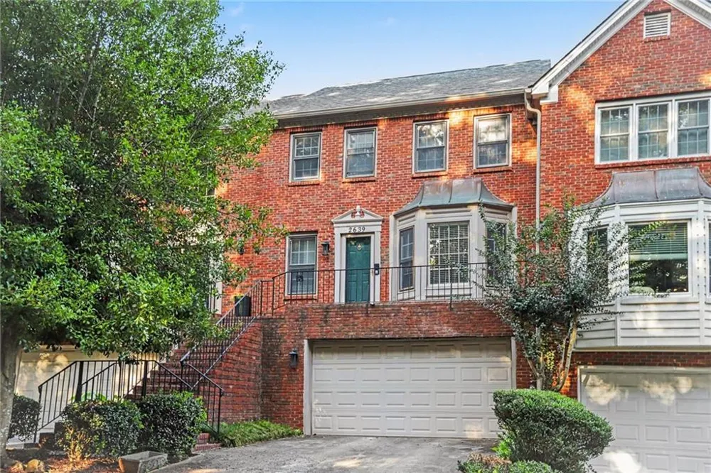 2639 Salem Crossing Tucker, GA 30084