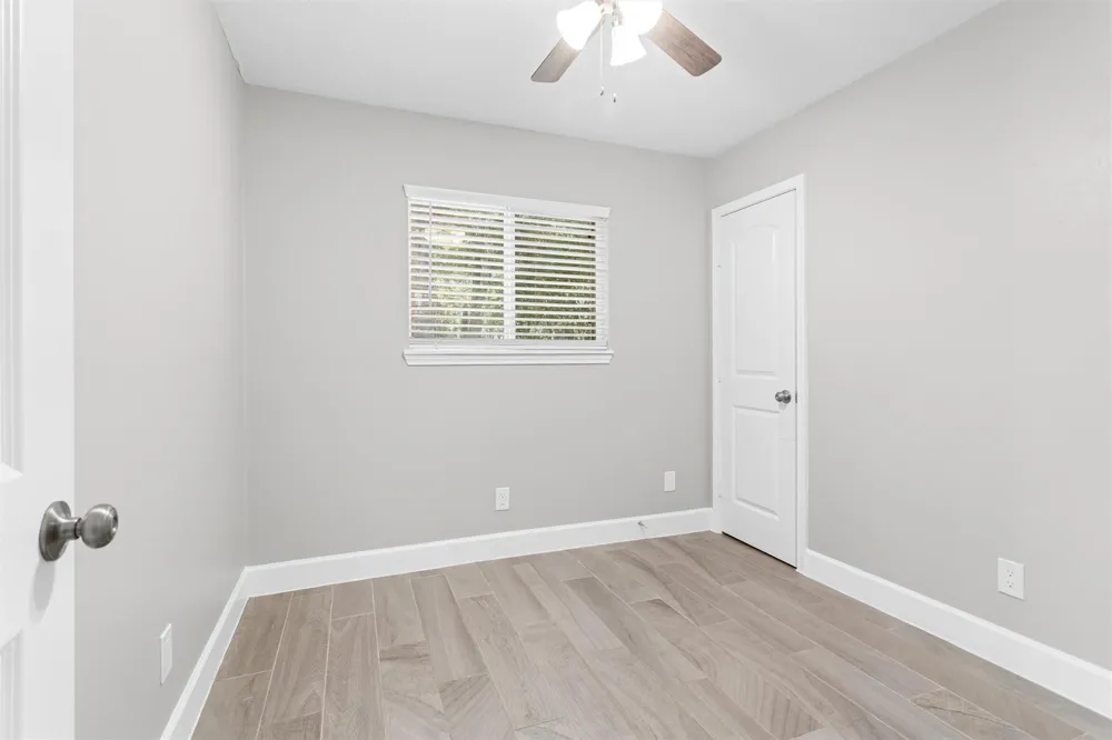 909 Stewart Street Montgomery, TX 77316