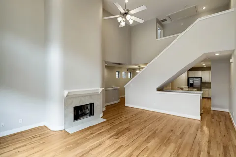 425 W 26th Street